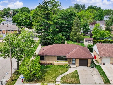 Seller's plans changed which gives you the opportunity to buy - photo 1