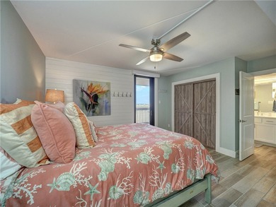 Don't miss out on this beautiful condo. This is a sixth floor - photo 28