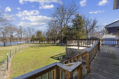 Welcome to your private lakeside retreat on beautiful Lake - photo 32
