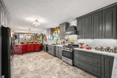 Secluded Ranch Style Home, completely updated! Features 4 - photo 36