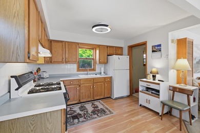 VRP $825,000-$850,000 Stop dreaming and start living. This - photo 37