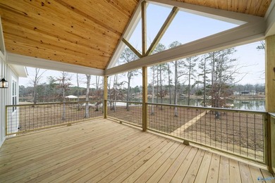 Beautiful 3BR/2.5BA elevated home with just over 1700 square - photo 12