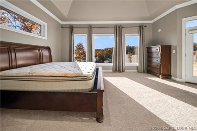 Completely updated from top to bottom, this luxury lakefront - photo 18