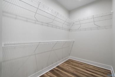 Beautiful 3BR/2.5BA elevated home with just over 1700 square - photo 19