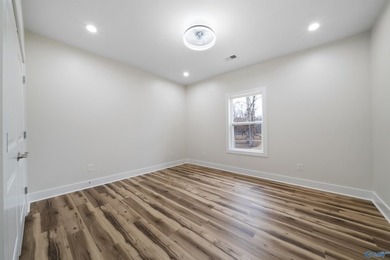Beautiful 3BR/2.5BA elevated home with just over 1700 square - photo 20