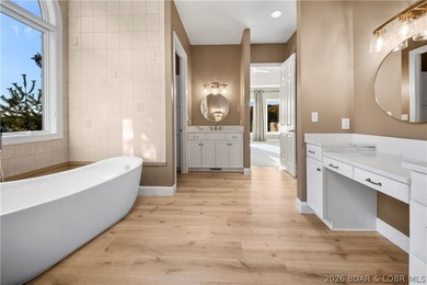 Completely updated from top to bottom, this luxury lakefront - photo 21