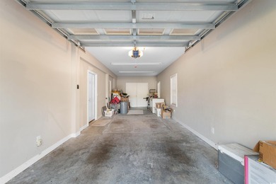 Experience the best of Southern elegance and modern - photo 26