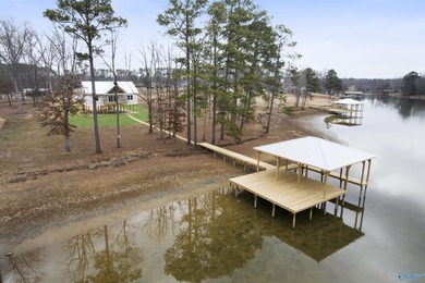 Beautiful 3BR/2.5BA elevated home with just over 1700 square - photo 31