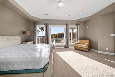 Completely updated from top to bottom, this luxury lakefront - photo 37