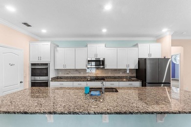 Welcome to this beautiful home in Torino with 4 Bedrooms, 3 - photo 9