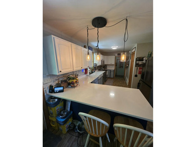 Looking for that waterfront home with a tranquil and peaceful - photo 8