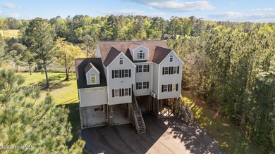 Welcome to the newly condominiumized waterfront estate at 2180 - photo 4