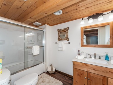 SUGAR CAMP: Luxe Barndominium on a private wooded parcel with - photo 13