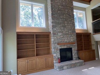 Elegant Lakefront Home with Exceptional Views and Amenities - photo 23