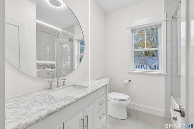 Set on a cul-de-sac in Fairfield's sought-after University area - photo 24