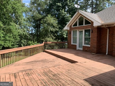 Elegant Lakefront Home with Exceptional Views and Amenities - photo 33