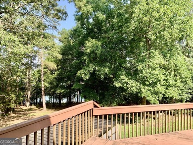 Elegant Lakefront Home with Exceptional Views and Amenities - photo 38