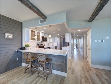 Don't miss out on this beautiful condo. This is a sixth floor - photo 7