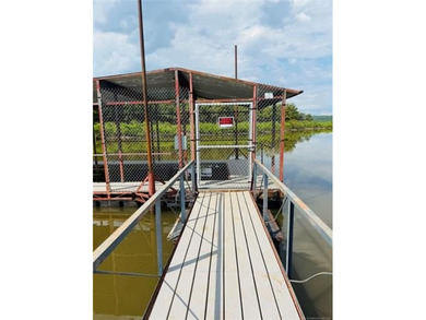 Waterfront home with private dock and 2 shops! Dock has new - photo 47