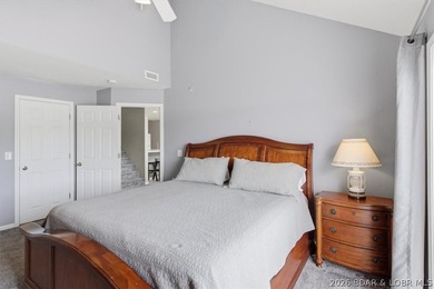 REDUCED! WOW, just WOW! 4 bedrooms, 3 full baths, a 12 x 32 boat - photo 11