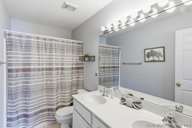 REDUCED! WOW, just WOW! 4 bedrooms, 3 full baths, a 12 x 32 boat - photo 12