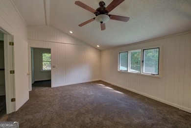 Your Charming Lake Seed Lakefront Retreat in the North Georgia - photo 20
