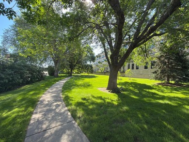 Historic CW Lofts in NE Minneapolis, 4th-floor gem unveils a - photo 26