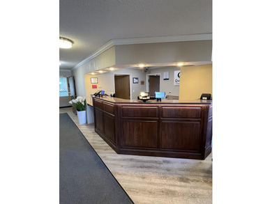 Exciting Investment Opportunity: Quality Inn Hotel at the mouth - photo 28