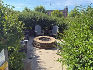 Historic CW Lofts in NE Minneapolis, 4th-floor gem unveils a - photo 30