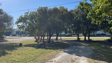 RARE 100' of waterfront re-development opportunity w/ DEEP WATER - photo 13