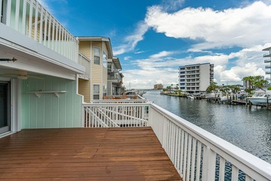 Destin/Holiday Isle Waterfront Townhome with Private Dock & - photo 16