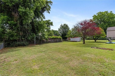 Welcome to 224 W. Chamberlin Avenue! This home offers a blend of - photo 19