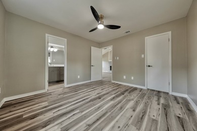 MOTIVATED SELLER - MAKE AN OFFER! SELLER TO PAY ONE YEAR OF HOA - photo 21