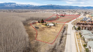 This 21.1-acre offering includes five contiguous parcels in a - photo 2
