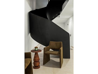 The Townhouse Residence at 79 South 2nd Street is calm, layered - photo 23