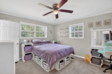 Spacious 4 BR, 3 BA home situated on 4.3 acres, just minutes - photo 27