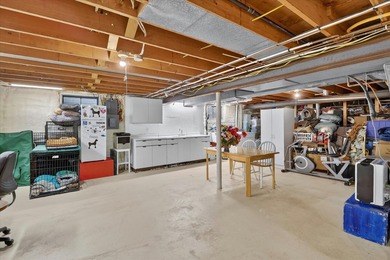 Beautifully remodeled all-brick ranch on a sprawling 2.2-acre - photo 28