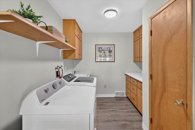 Beautifully remodeled all-brick ranch on a sprawling 2.2-acre - photo 30