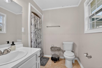 Spacious 4 BR, 3 BA home situated on 4.3 acres, just minutes - photo 32