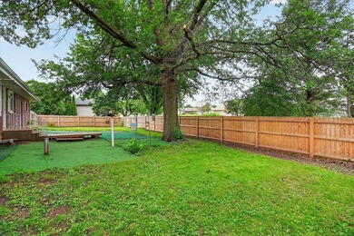 Beautifully remodeled all-brick ranch on a sprawling 2.2-acre - photo 33