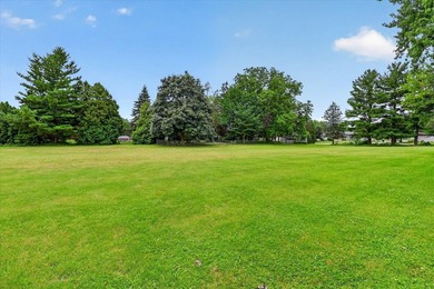 Beautifully remodeled all-brick ranch on a sprawling 2.2-acre - photo 38