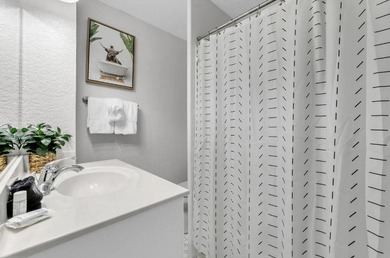 Destin/Holiday Isle Waterfront Townhome with Private Dock & - photo 42