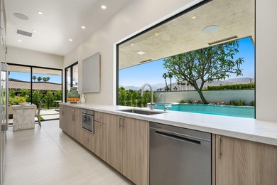 !! BIG PRICE ADJUSTMENT !! Rarely does a residence undergo a - photo 18