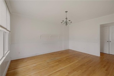 WELCOME HOME TO 189 FERRY LANDING CIRCLE. THIS RARE, CORNER UNIT - photo 21