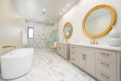 !! BIG PRICE ADJUSTMENT !! Rarely does a residence undergo a - photo 23