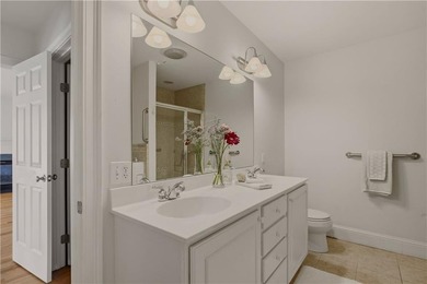 WELCOME HOME TO 189 FERRY LANDING CIRCLE. THIS RARE, CORNER UNIT - photo 28