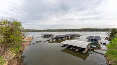 Enjoy lake front living at this multi-level and spacious 1,758 - photo 41