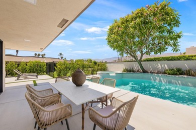 !! BIG PRICE ADJUSTMENT !! Rarely does a residence undergo a - photo 49