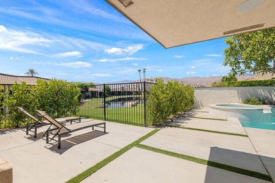 !! BIG PRICE ADJUSTMENT !! Rarely does a residence undergo a - photo 50