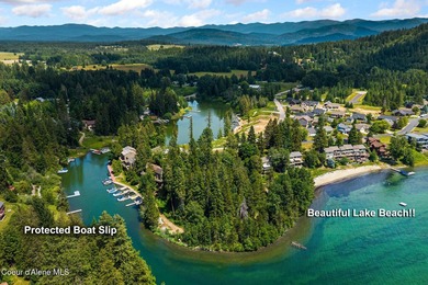 Updated townhome in a tucked-away, lovely waterfront community - photo 1